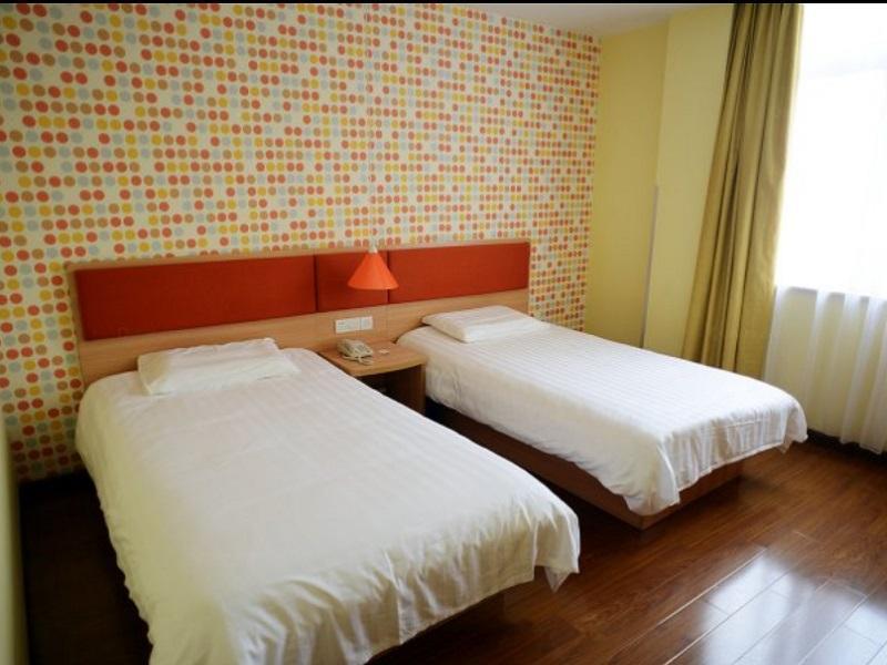 Home Inns Shanghai Pudong Sanlin Subway Station Branch Buitenkant foto